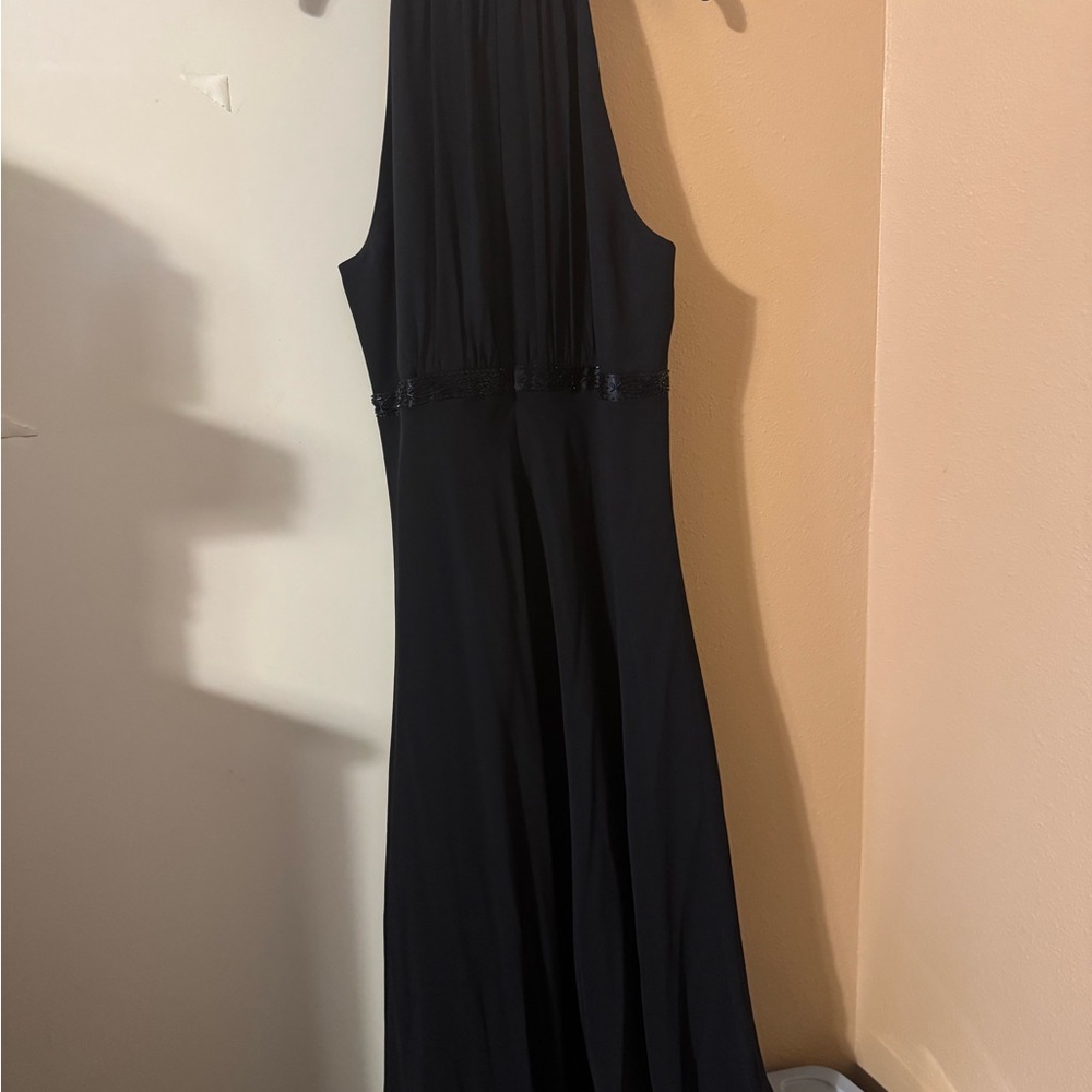 Jones Wear Black Backless Dress